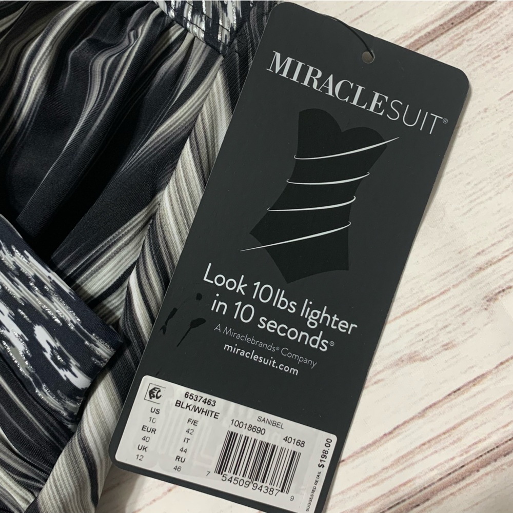 NWT Miraclesuit Warp Speed Sanibel - Picture 13 of 14